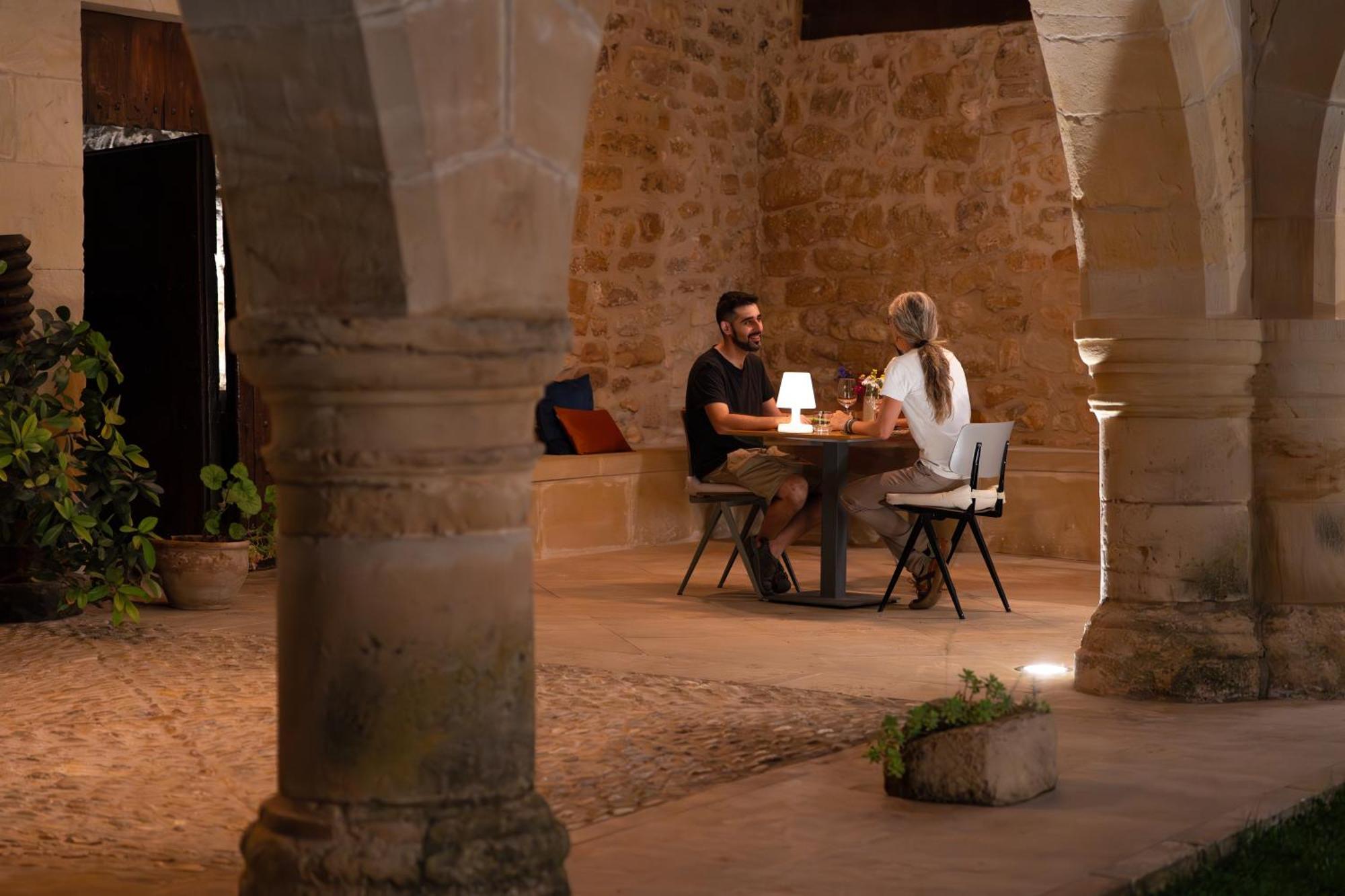 Santuario Virgen De La Fuente Hotel Peñarroya de Tastavins Екстериор снимка